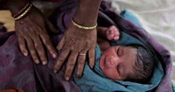 Ấn Độ đối mặt với loạt thách thức khi tỷ lệ sinh giảm