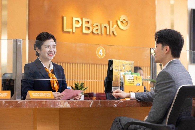 LPBank dự kiến tr&igrave;nh cổ đ&ocirc;ng kế hoạch đổi t&ecirc;n ng&acirc;n h&agrave;ng
