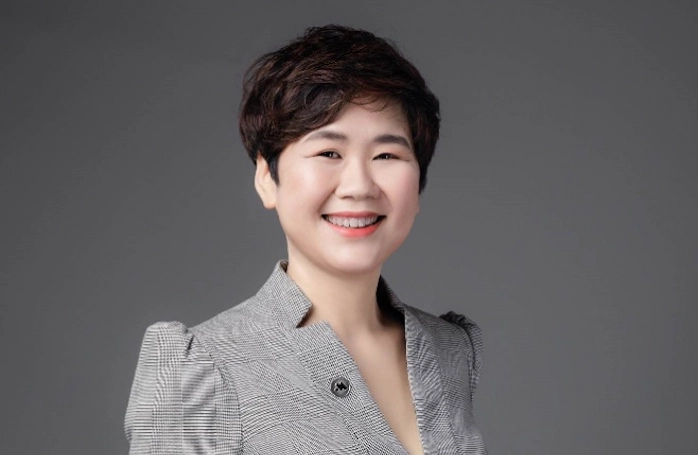 B&agrave; Đinh Thị Tố Uy&ecirc;n &ndash; T&acirc;n Ph&oacute; tổng gi&aacute;m đốc ki&ecirc;m Gi&aacute;m đốc Khối Chiến lược MSB