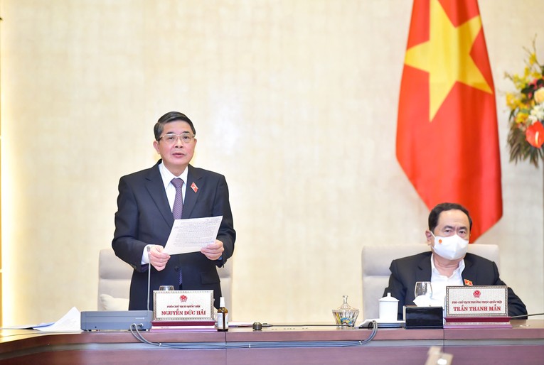 Ph&oacute; Chủ tịch Quốc hội Nguyễn Đức Hải ph&aacute;t biểu kết luận. Nguồn: Cổng th&ocirc;ng tin điện tử Quốc hội.