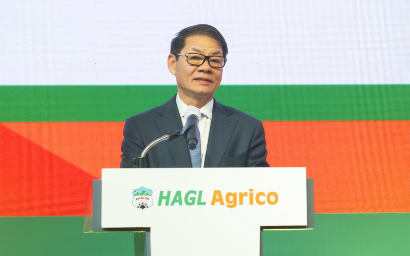 Chủ tịch Trần B&aacute; Dương cho rằng HAGL Agrico sẽ c&ograve;n kh&oacute; khăn giai đoạn 2022-2023.