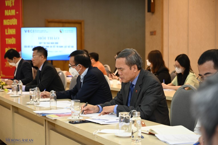 &Ocirc;ng Dương Đăng Huệ, Đại diện Hiệp hội c&aacute;c nh&agrave; đầu tư c&ocirc;ng tr&igrave;nh giao th&ocirc;ng đường bộ Việt Nam. Ảnh: Sơn Qu&aacute;ch.