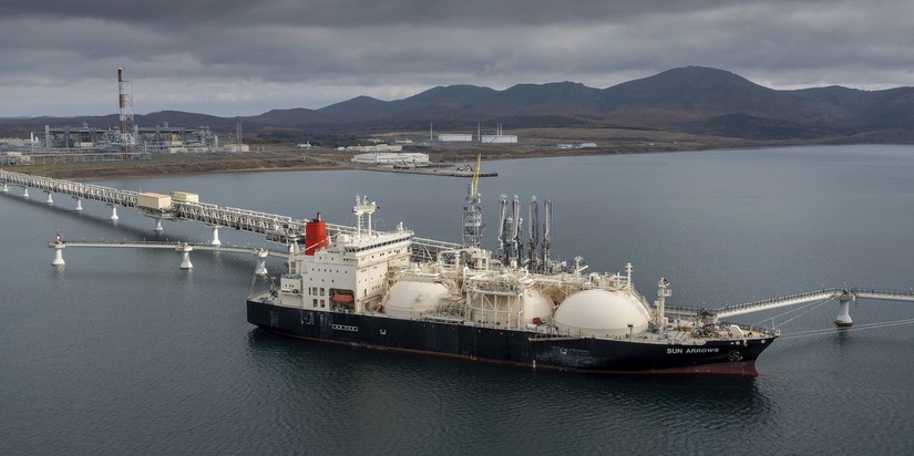 C&aacute;c t&agrave;u chở dầu Nga vẫn tấp nập tr&ecirc;n thế giới. Ảnh: WSJ