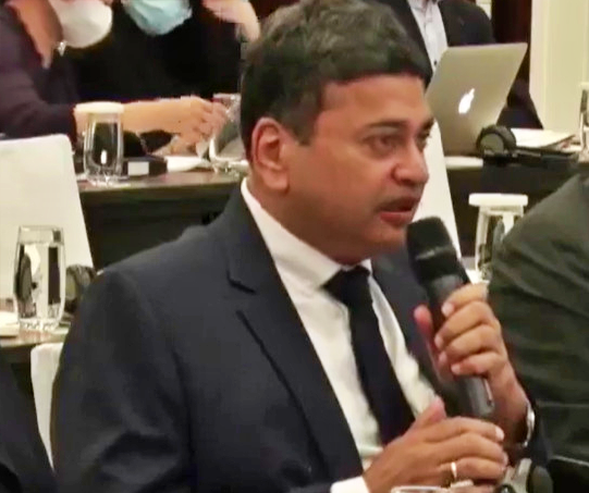 Ảnh t&aacute;c giả