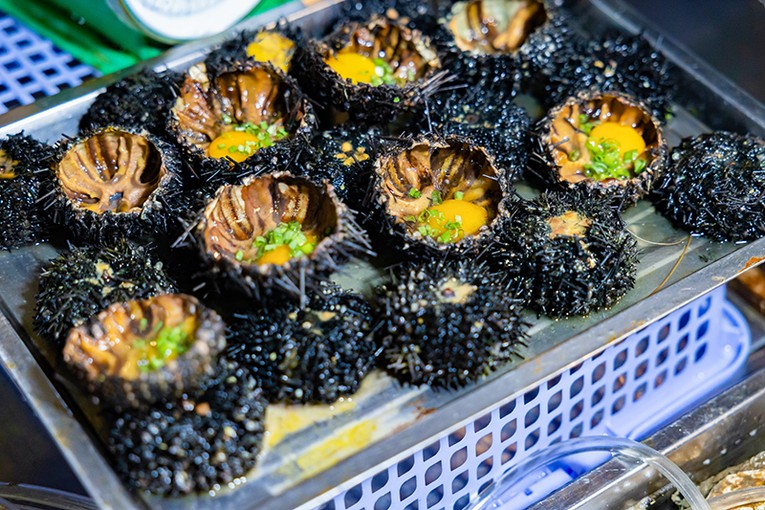 Nhum nướng trứng c&uacute;t&hellip;