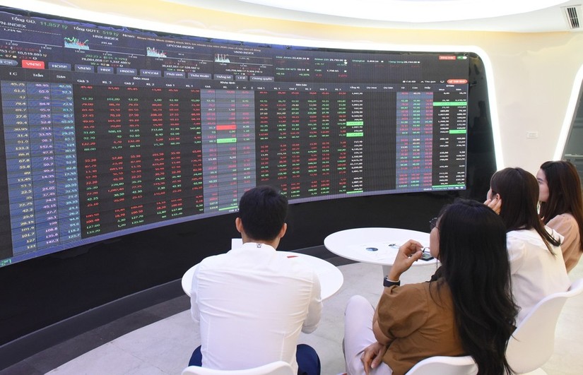 Số t&agrave;i khoản chứng kho&aacute;n mở mới 3 th&aacute;ng đầu năm chỉ bằng 5% c&ugrave;ng kỳ