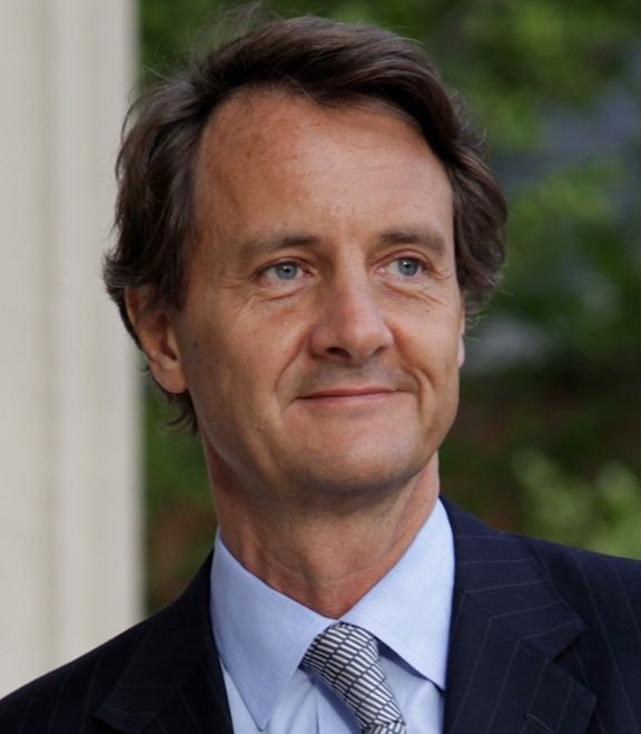 &Ocirc;ng Christian D&eacute;s&eacute;glise, Gi&aacute;m đốc phụ tr&aacute;ch Cơ sở hạ tầng v&agrave; S&aacute;ng tạo Bền vững của Tập đo&agrave;n HSBC, người phụ tr&aacute;ch ch&iacute;nh của ng&acirc;n h&agrave;ng trong Thỏa thuận JETP (Just Energy Transition Partnership) với Indonesia v&agrave; Việt Nam.