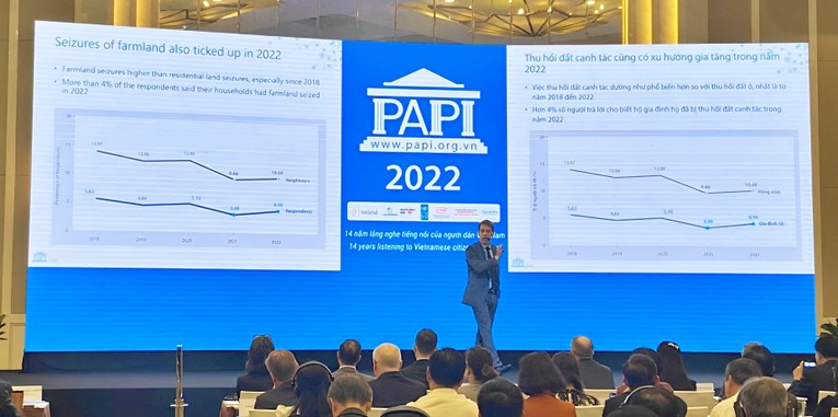 TS. Paul Schuler, Th&agrave;nh vi&ecirc;n nh&oacute;m nghi&ecirc;n cứu.