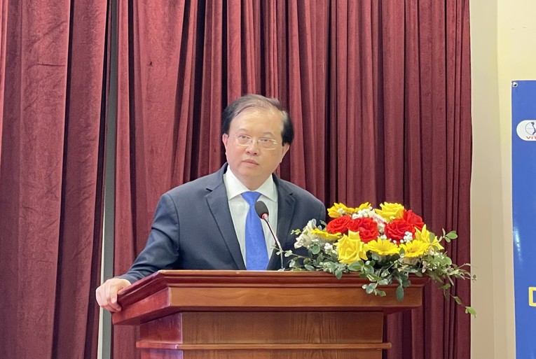 Thứ trưởng Bộ Văn h&oacute;a - Thể thao v&agrave; Du lịch Tạ Quang Đ&ocirc;ng ph&aacute;t biểu tại hội thảo. Ảnh: Thảo Ng&acirc;n