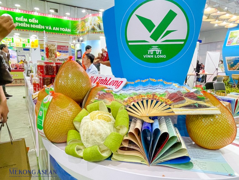 Vĩnh Long đ&atilde; gắn liền với giống bưởi năm roi danh tiếng c&oacute; xuất xứ tại thị x&atilde; B&igrave;nh Minh đ&atilde; xuất khẩu sang thị trường Ch&acirc;u &Acirc;u. Ảnh: Thảo Ng&acirc;n