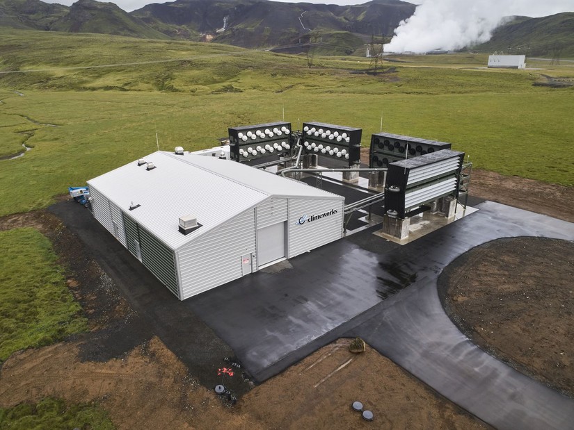 Nh&agrave; m&aacute;y loại bỏ CO2 lớn nhất thế giới tại Iceland. Ảnh: Getty Images