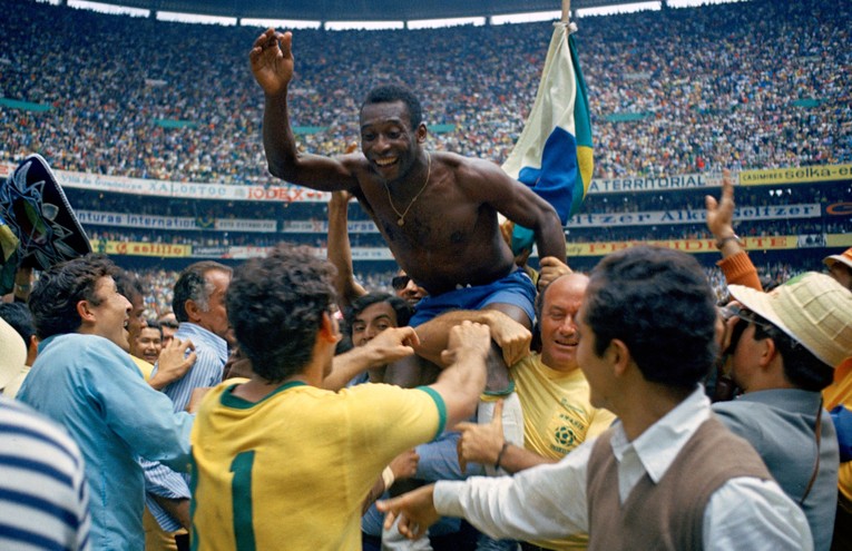 Vua b&oacute;ng đ&aacute; Pele được th&ecirc;m v&agrave;o từ điển của Brazil ảnh 2