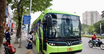 Hà Nội khai trương thẻ vé xe bus ảo