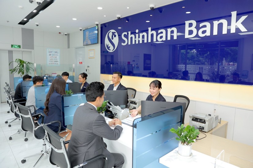 Shinhan Việt Nam báo lãi giảm do chi phí hoạt động gia tăng