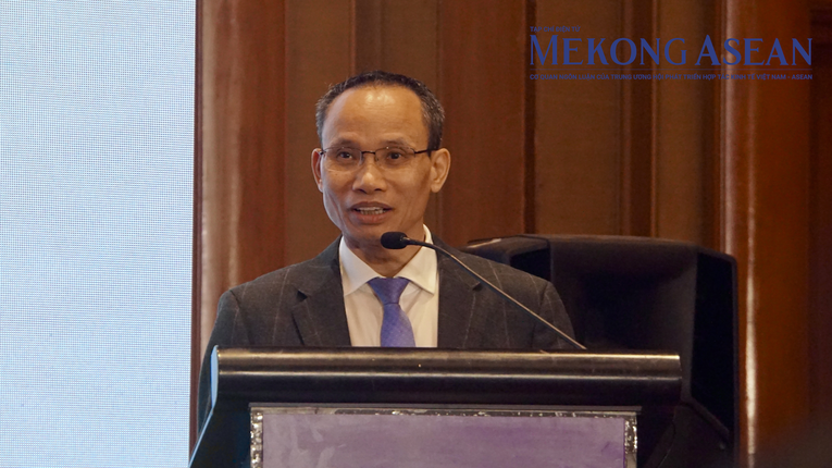 TS. Cấn Văn Lực, Chuy&ecirc;n gia Kinh tế trưởng BIDV, Th&agrave;nh vi&ecirc;n Hội đồng tư vấn Ch&iacute;nh s&aacute;ch T&agrave;i ch&iacute;nh - Tiền tệ Quốc gia