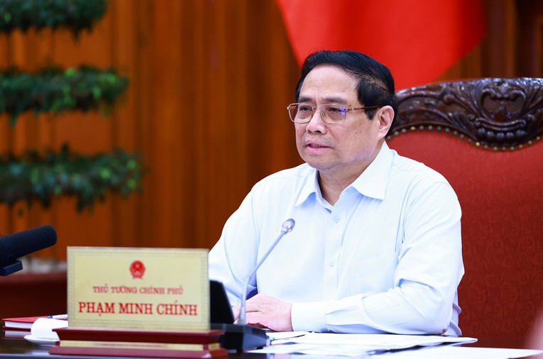 Thủ tướng Phạm Minh Ch&iacute;nh y&ecirc;u cầu kh&ocirc;ng để thiếu điện sản xuất kinh doanh. Ảnh: VGP.