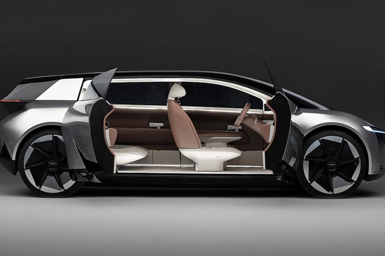 Khoang nội thất của Avinya mang phong c&aacute;ch tối giản, cung cấp nhiều kh&ocirc;ng gian để ch&acirc;n nhờ chiều d&agrave;i cơ sở được k&eacute;o d&agrave;i sau khi h&atilde;ng đẩy c&aacute;c b&aacute;nh xe về ph&iacute;a đầu v&agrave; cuối xe.