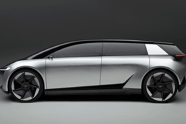 Avinya l&agrave; mẫu concept c&oacute; thiết kế hấp dẫn với phần nắp ca p&ocirc; nh&ocirc; ra cực ngắn. Theo sau l&agrave; thiết kế th&acirc;n xe lai tạo giữa d&aacute;ng hatchback v&agrave; MPV. H&igrave;nh dạng của n&oacute; tương tự như một chiếc minivan với cột B ti&ecirc;u biến v&agrave; kiểu mở cửa ch&agrave;o mừng (suicide doors). H&ocirc;ng xe cho thấy phần khoảng trống gầm kh&ocirc;ng qu&aacute; lớn nhưng đi c&ugrave;ng d&agrave;n b&aacute;nh kh&aacute; to.