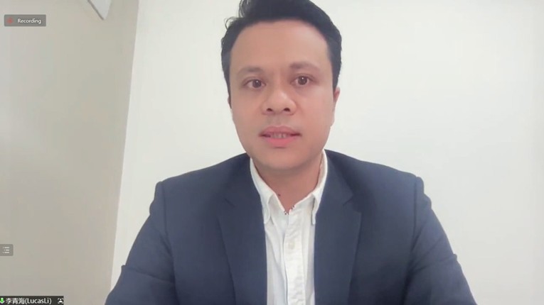 Ảnh t&aacute;c giả