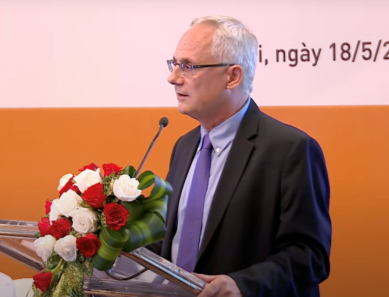 Ảnh t&aacute;c giả