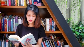 CLB đọc sách trong im lặng tại Indonesia