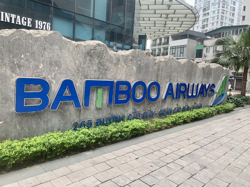 V&agrave;o ng&agrave;y 16/3, &ocirc;ng L&ecirc; Th&aacute;i S&acirc;m đ&atilde; thế chấp 217,28 triệu cổ phiếu BAV của Bamboo Airways tại Ng&acirc;n h&agrave;ng OCB.