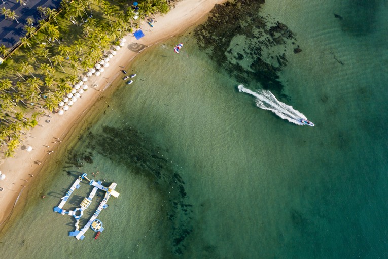 Nhiều trải nghiệm hấp dẫn ở H&ograve;n Thơm.