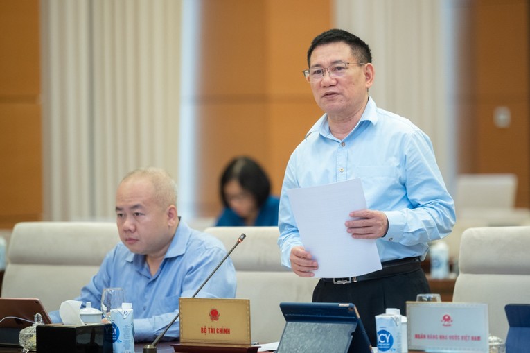 Bộ trưởng T&agrave;i ch&iacute;nh Hồ Đức Phớc - Ảnh: Quochoi.vn