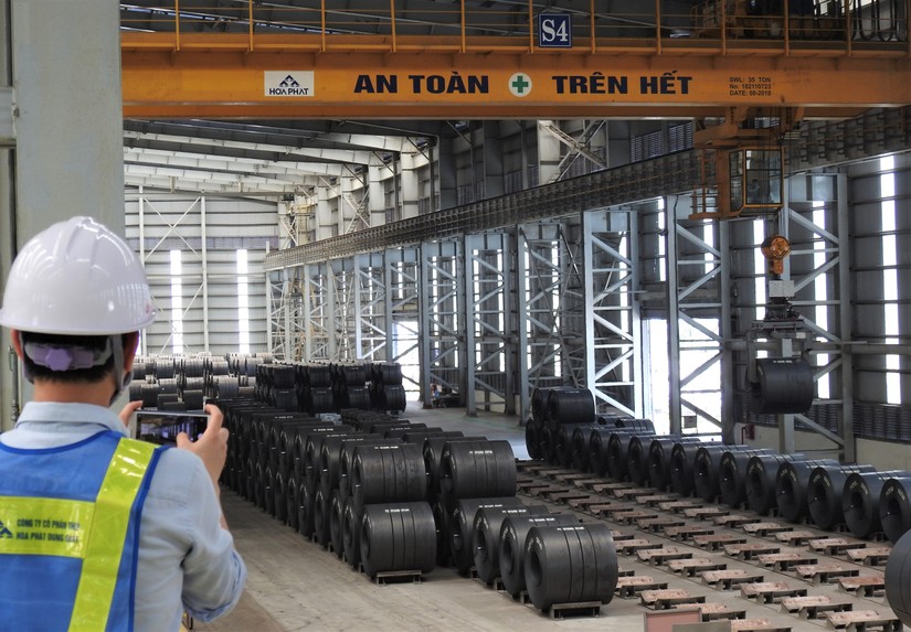 Bi&ecirc;n lợi nhuận ng&agrave;nh th&eacute;p cải thiện do giảm lượng h&agrave;ng tồn kho gi&aacute; cao.