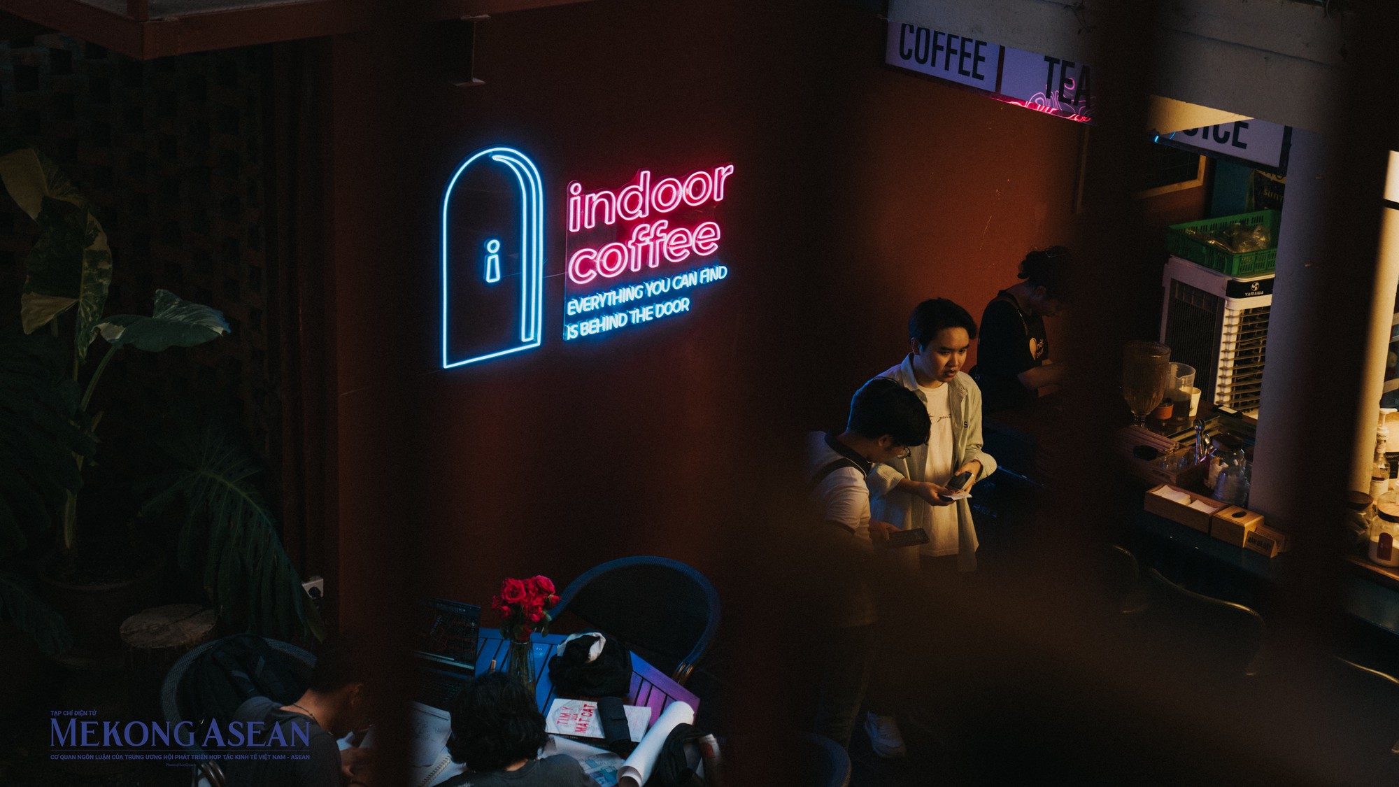 Hà Nội: Không gian xanh mát 1.400m2 của giới trẻ giữa cao điểm nắng nóng