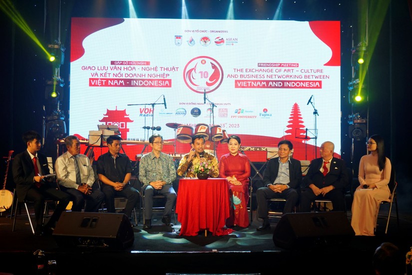 Tổng l&atilde;nh sự Indonesia giao lưu, trao đổi tại tọa đ&agrave;m kết nối doanh nghiệp Việt Nam &ndash; Indonesia.