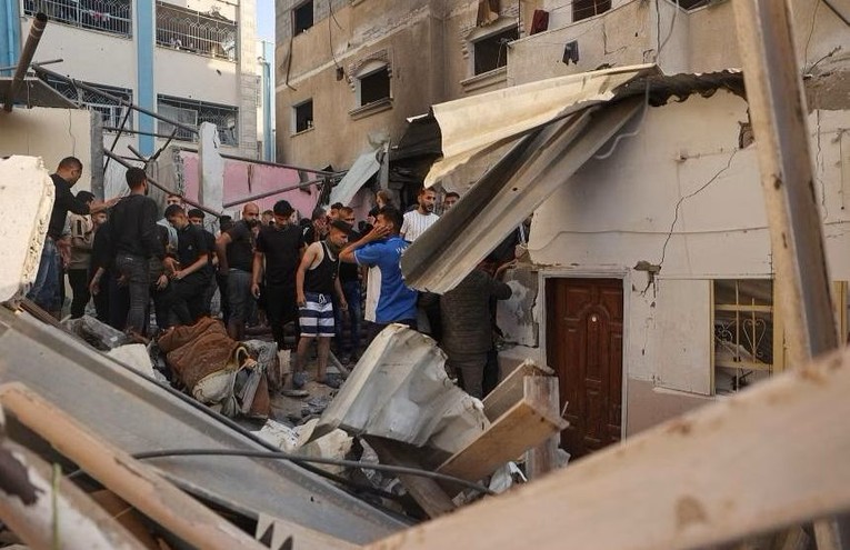 Một ng&ocirc;i nh&agrave; bị t&agrave;n ph&aacute; sau cuộc tấn c&ocirc;ng của Israel v&agrave;o Rafah, miền nam Gaza, ng&agrave;y 5/5. Ảnh: AFP