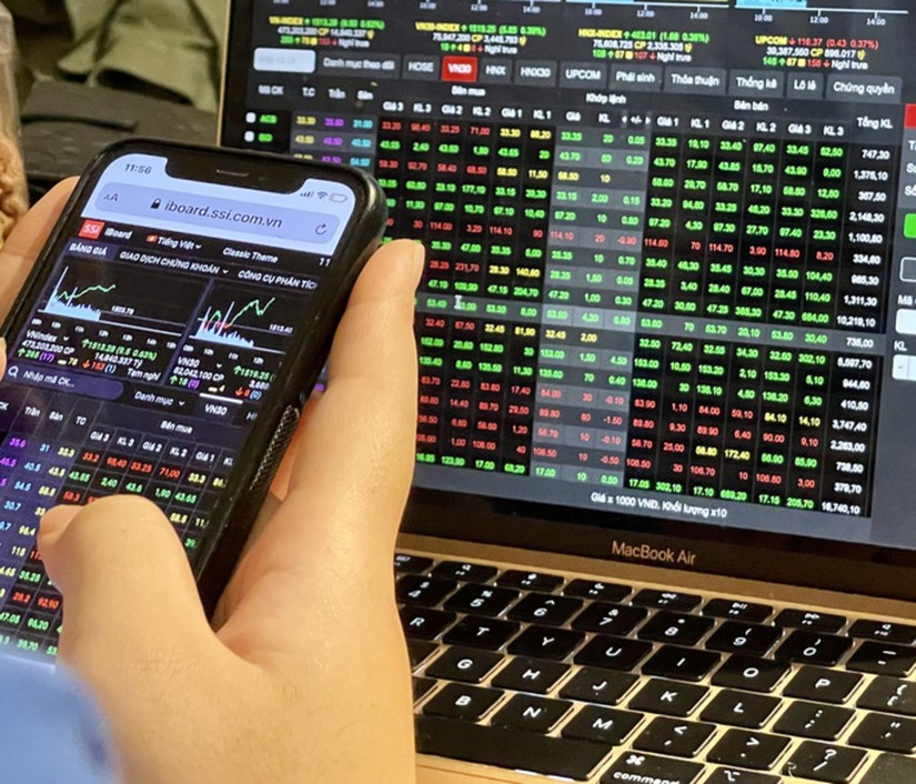 T&agrave;i khoản chứng kho&aacute;n mở mới sụt giảm