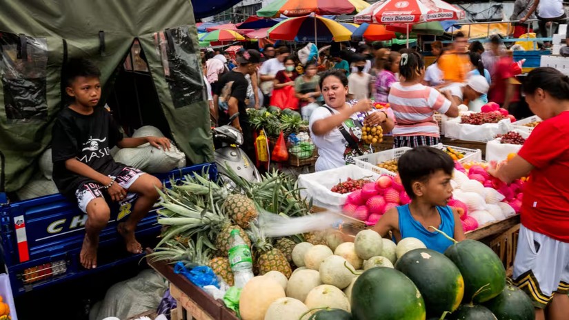 GDP Philippines tăng trưởng 5,7% trong qu&yacute; 1/2024 nhờ chi ti&ecirc;u hộ gia đ&igrave;nh v&agrave; xuất khẩu. Ảnh: Nikkei Asia