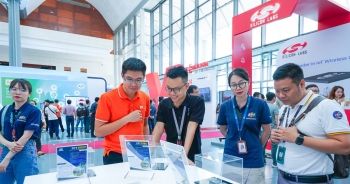 Công ty Việt Nam đầu tiên lọt Top 50 công ty công nghệ hàng đầu châu Á