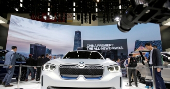 Trung Quốc nghiên cứu tăng thuế nhập khẩu ô tô chạy xăng dầu