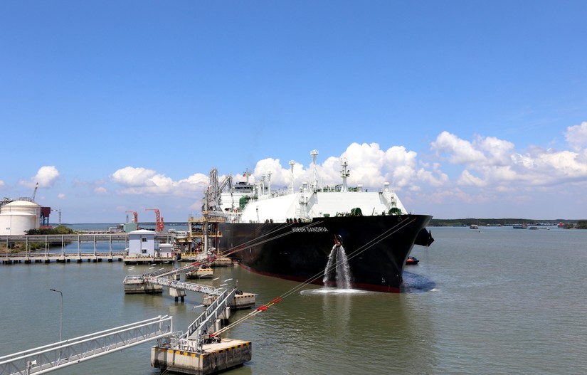 Những chuyến t&agrave;u LNG cập cảng Thị Vải. Nguồn: PV GAS.