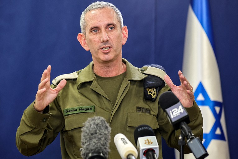 Người ph&aacute;t ng&ocirc;n Lực lượng Ph&ograve;ng vệ Israel (IDF) Daniel Hagari. Ảnh: CNN
