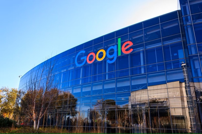 Google cho biết sẽ đầu tư 2 tỷ USD v&agrave;o Malaysia để ph&aacute;t triển trung t&acirc;m dữ liệu v&agrave; dịch vụ đ&aacute;m m&acirc;y. Ảnh: Shutterstock