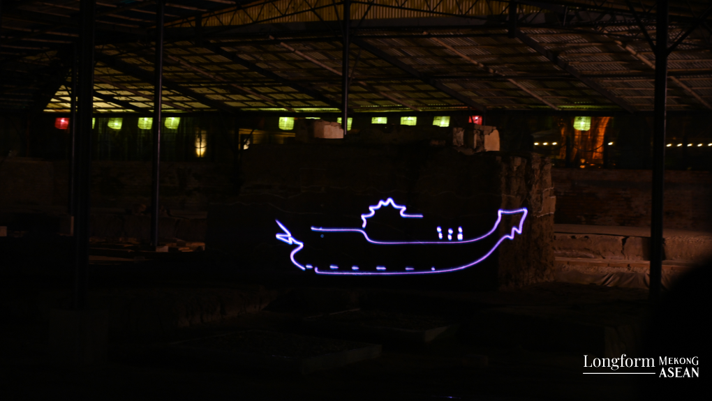 Một số gợi &yacute; giải m&atilde; được BTC chiếu laser tr&ecirc;n c&aacute;c di t&iacute;ch khảo cổ