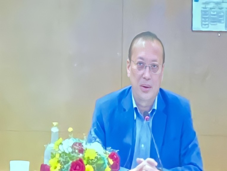 Ảnh t&aacute;c giả