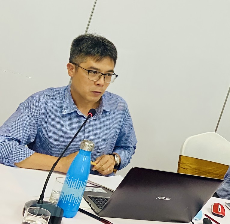 Ảnh t&aacute;c giả