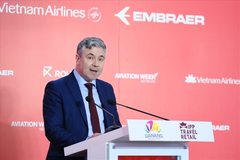 &Ocirc;ng Steven Mall, Gi&aacute;m đốc thương hiệu Routes ph&aacute;t biểu.