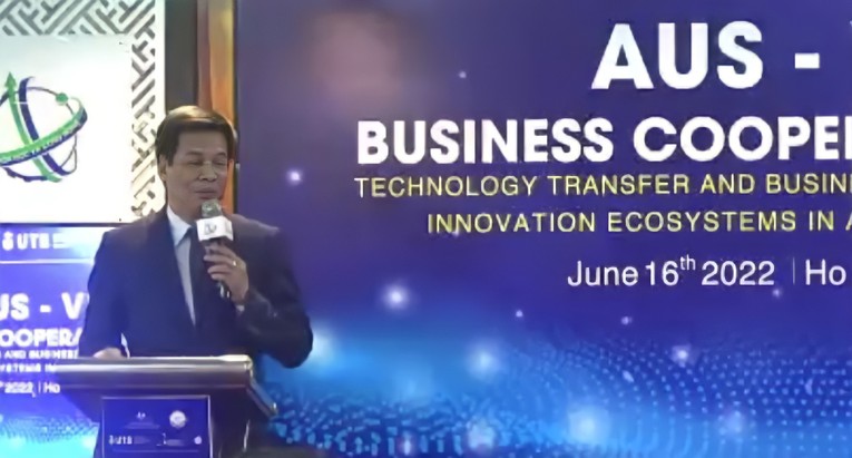 Ảnh t&aacute;c giả