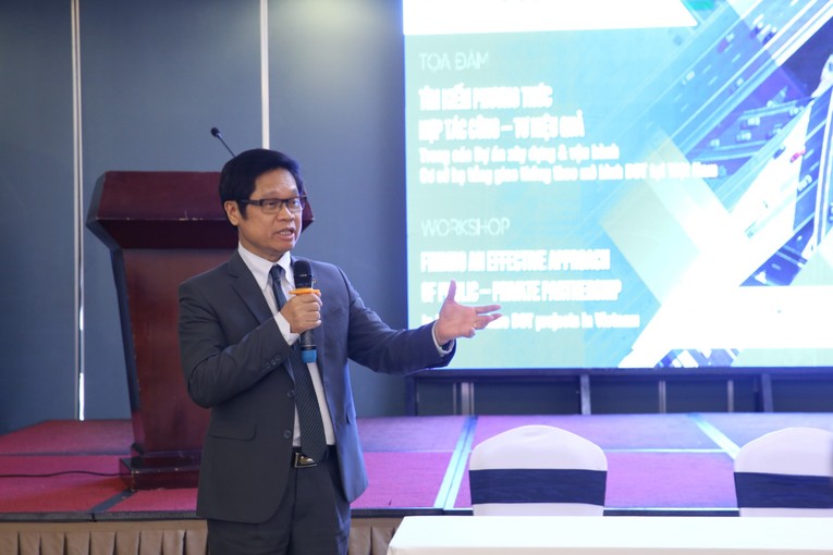 TS. Vũ Tiến Lộc, Chủ tịch VIAC, Ủy vi&ecirc;n Ủy ban Kinh tế của Quốc hội.