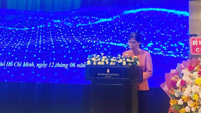 Ảnh t&aacute;c giả