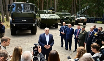 Belarus bắt đầu tiếp nhận vũ khí hạt nhân từ Nga