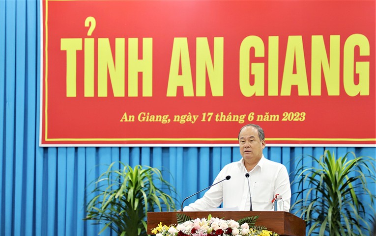 &Ocirc;ng Nguyễn Thanh B&igrave;nh - Chủ tịch UBND tỉnh An Giang. Ảnh: B&aacute;o An Giang