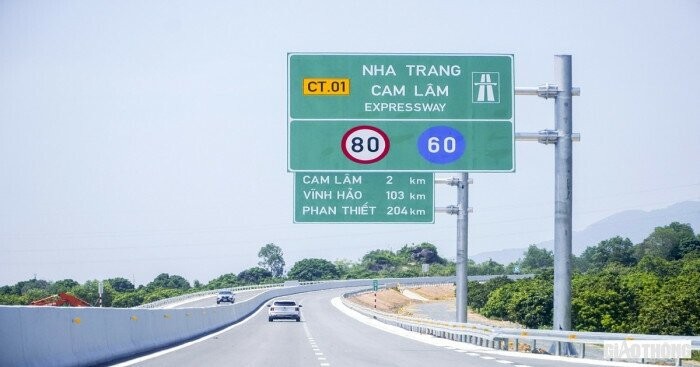 Cao tốc Nha Trang - Cam L&acirc;m.
