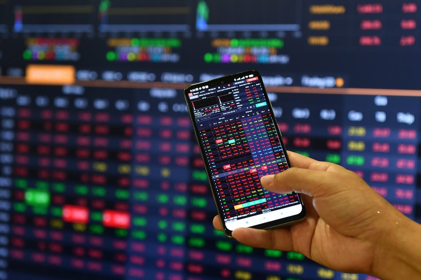 Thị trường chứng kho&aacute;n bất ngờ tăng mạnh v&agrave;o phi&ecirc;n chiều 20/6.